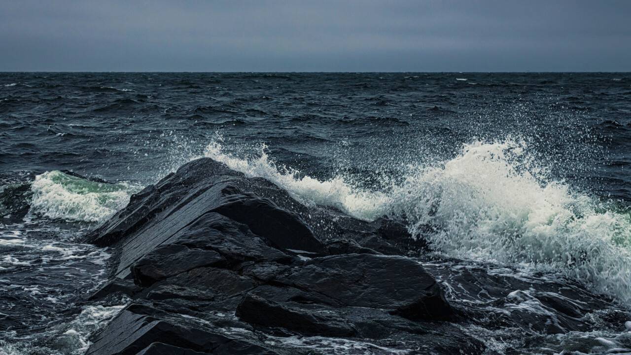 "Глубокий гул". Загадочные подземные толчки в Балтийском море озадачили учёных