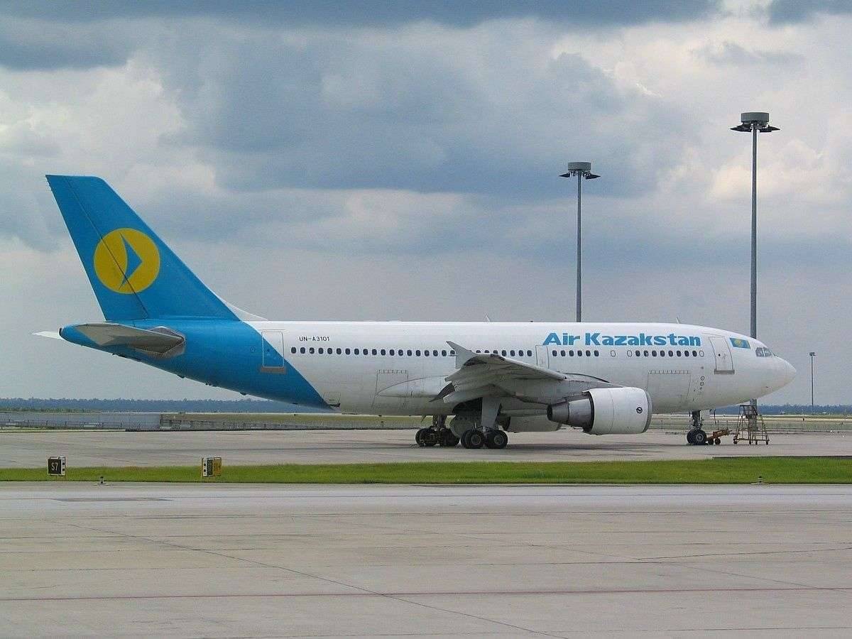 Самолёт Airbus A310 авиакомпании Air Kazakhstan