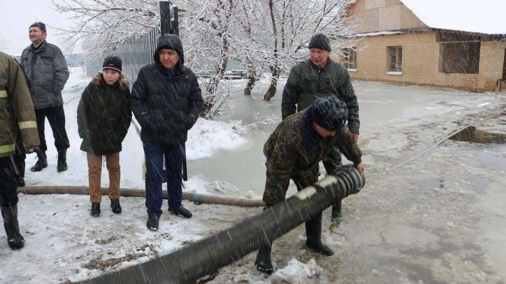 В результате сложившихся погодных условий по области подтоплено 22 частных жилых домов и 148 придворовых территории.