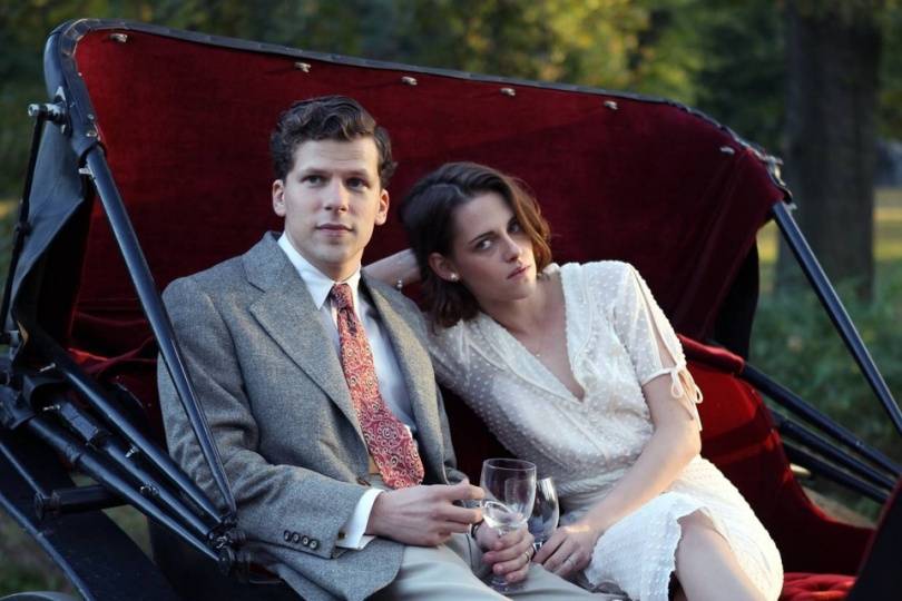 Кадр из фильма "Cafe Society"