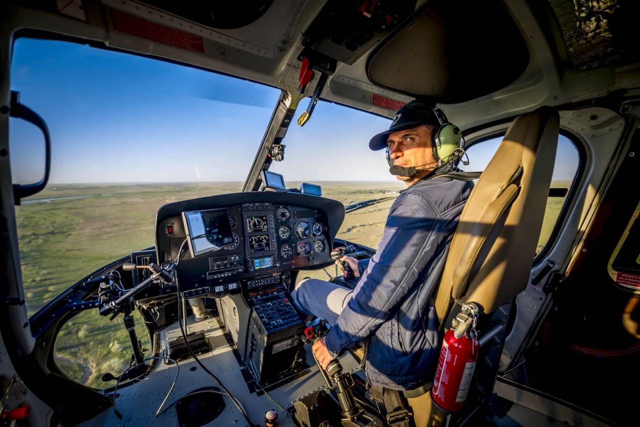 Василий Коваль, пилот авиакомпании Sky Service