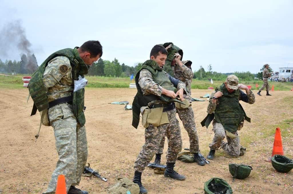 Конкурс "Страж порядка" состоял из четырёх этапов