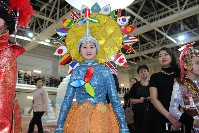 Костюм ЭКСПО был одним из самых популярных на ёлке в Петропавловске