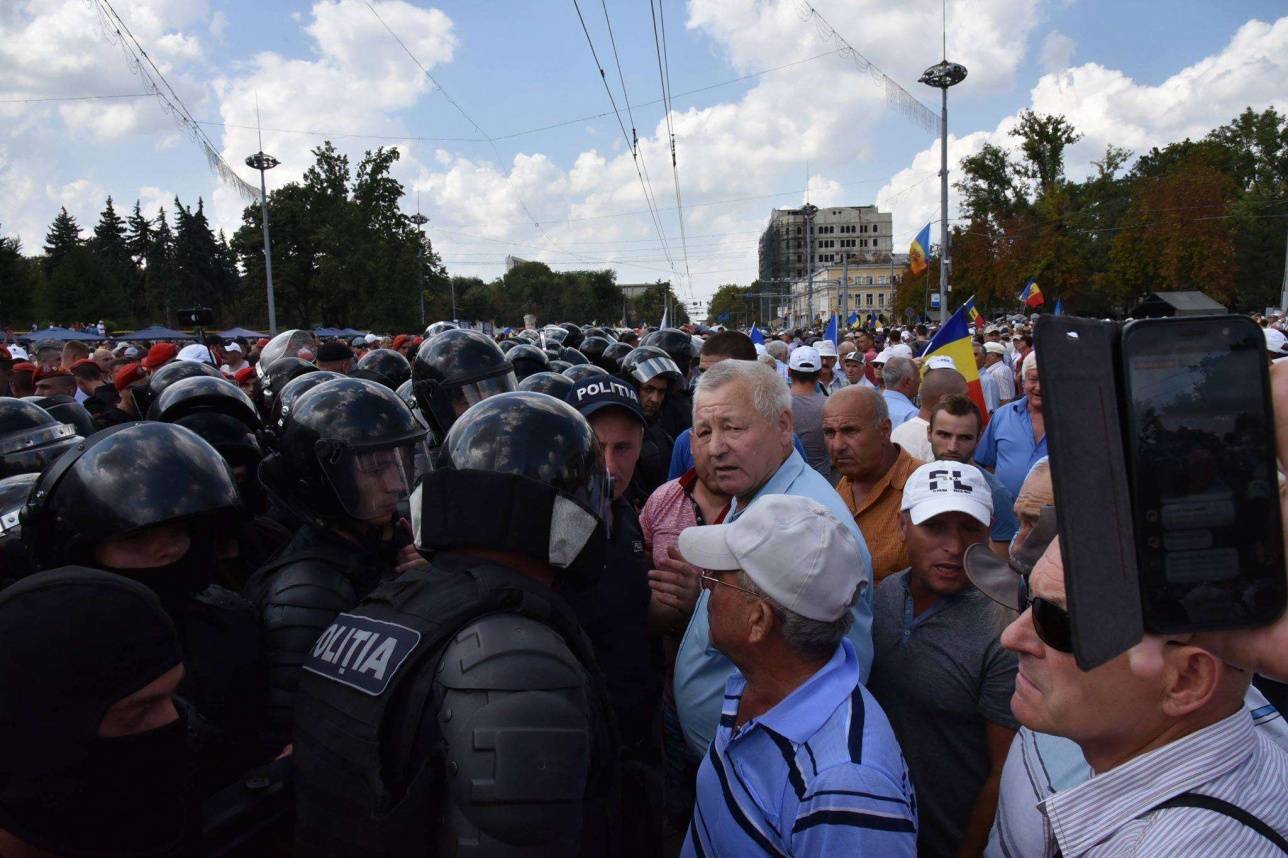 В акции протеста приняли участие 6,5 тысяч человек