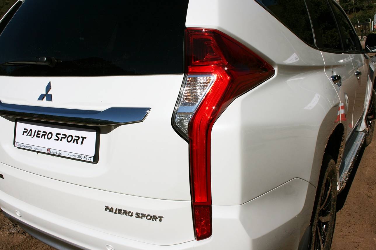 Mitsubishi Pajero Sport