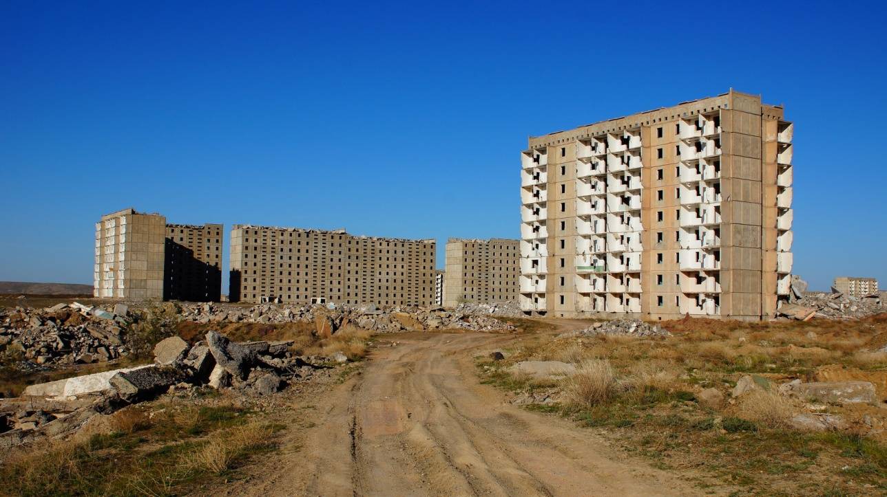 Жанатасу довелось побыть новым городом совсем недолго