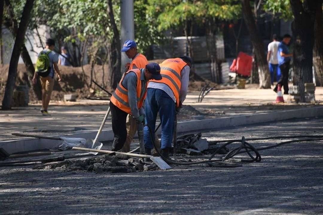 В Алматы повредили электрокабель