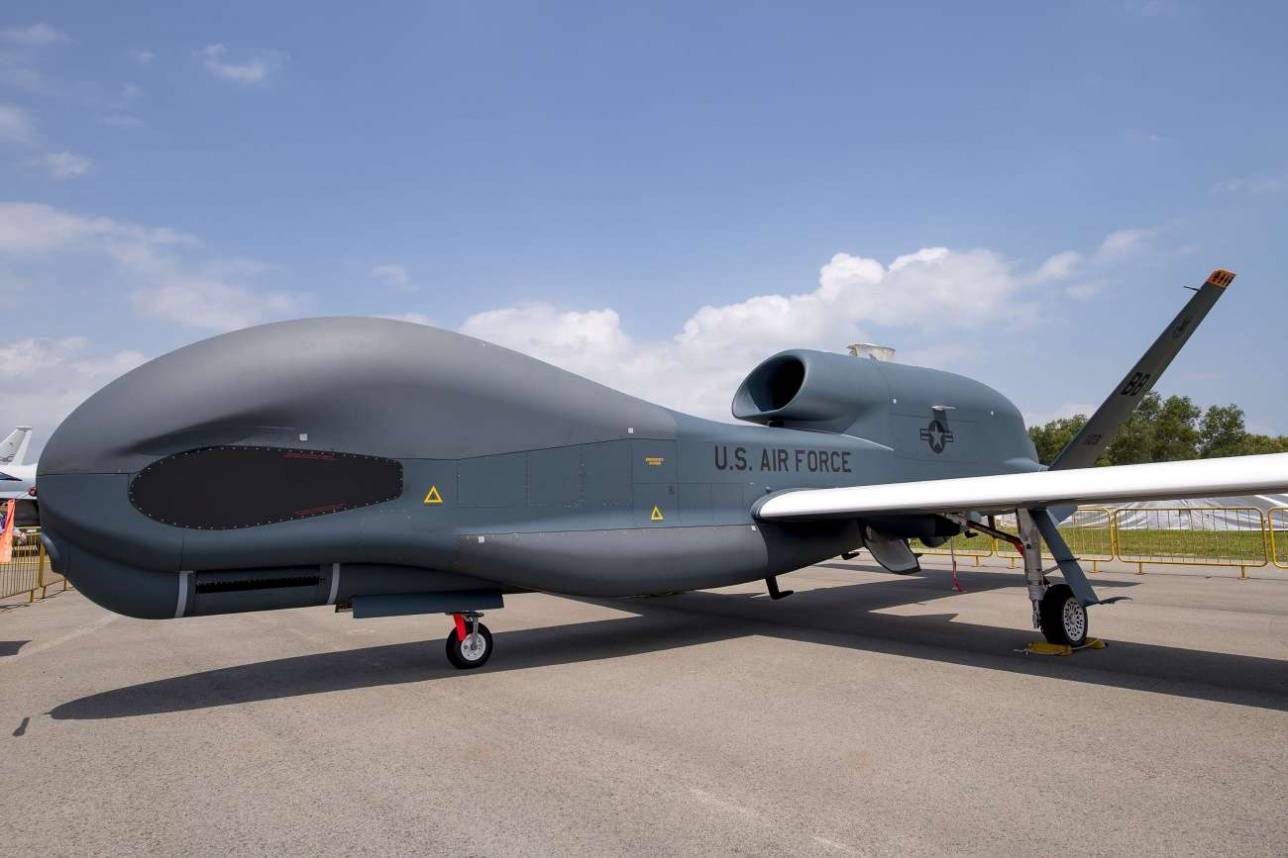 RQ-4 Global Hawk на статике Singapore Airshow -2018