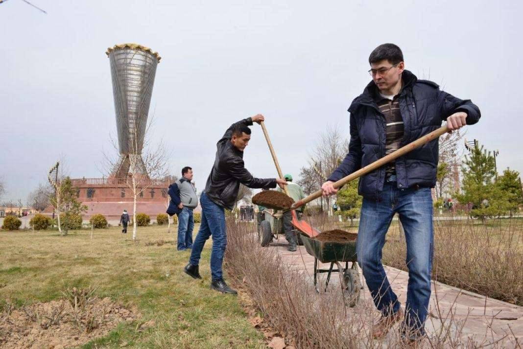 Общегородской субботник в Шымкенте