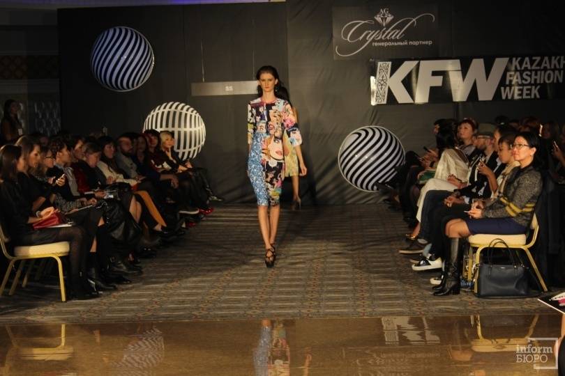 Коллекция Сергея Шабунина на KFW сезона весна-лето 2016