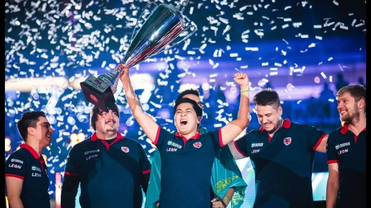 Ресейлік Gambit Esports құрамындағы үш қазақ киберспортшысы әлем чемпионатында топ жарған сәтінен