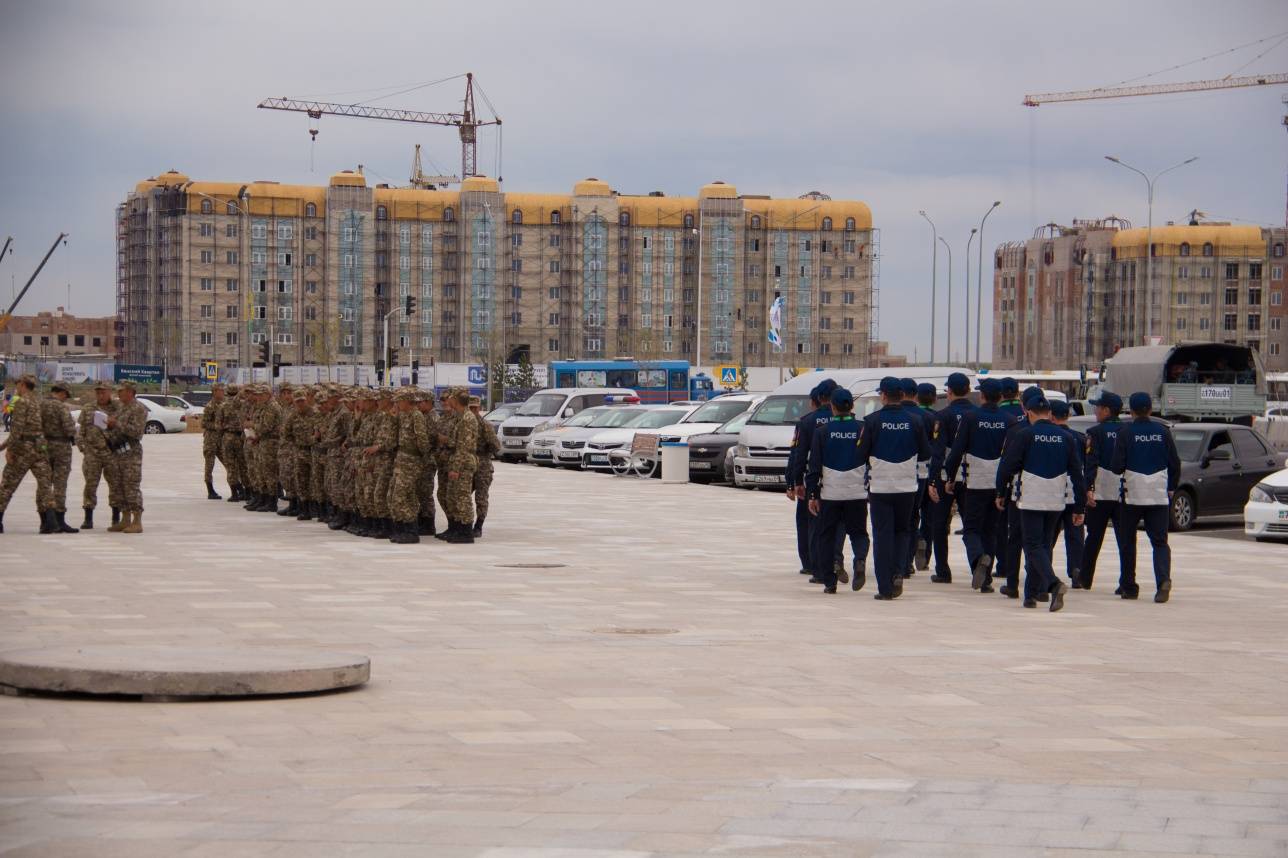 Военнослужащие Национальной гвардии помогут полицейским в охране правопорядка 