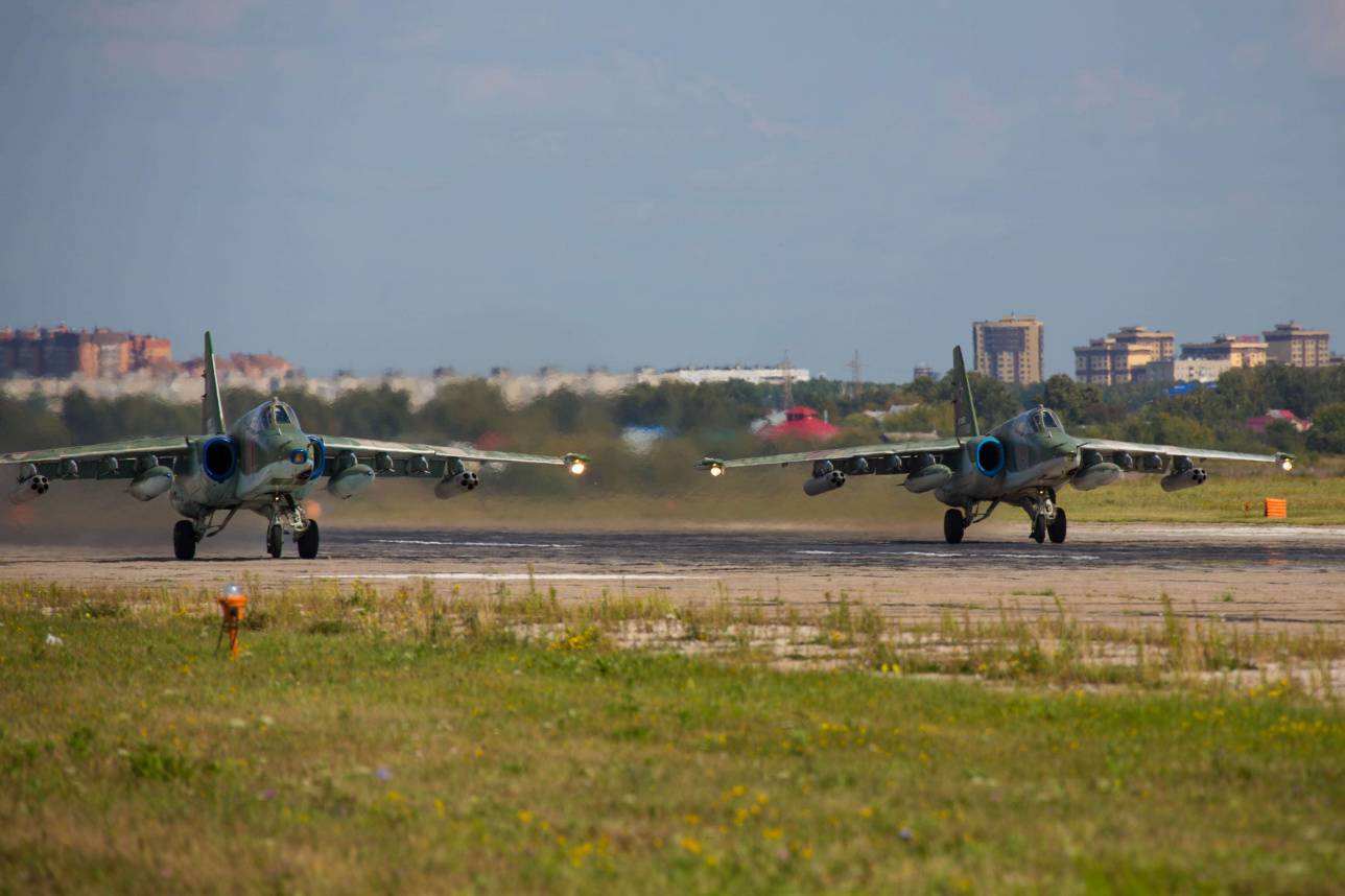 Соревнования лётных экипажей прошли на территории российской военной базы