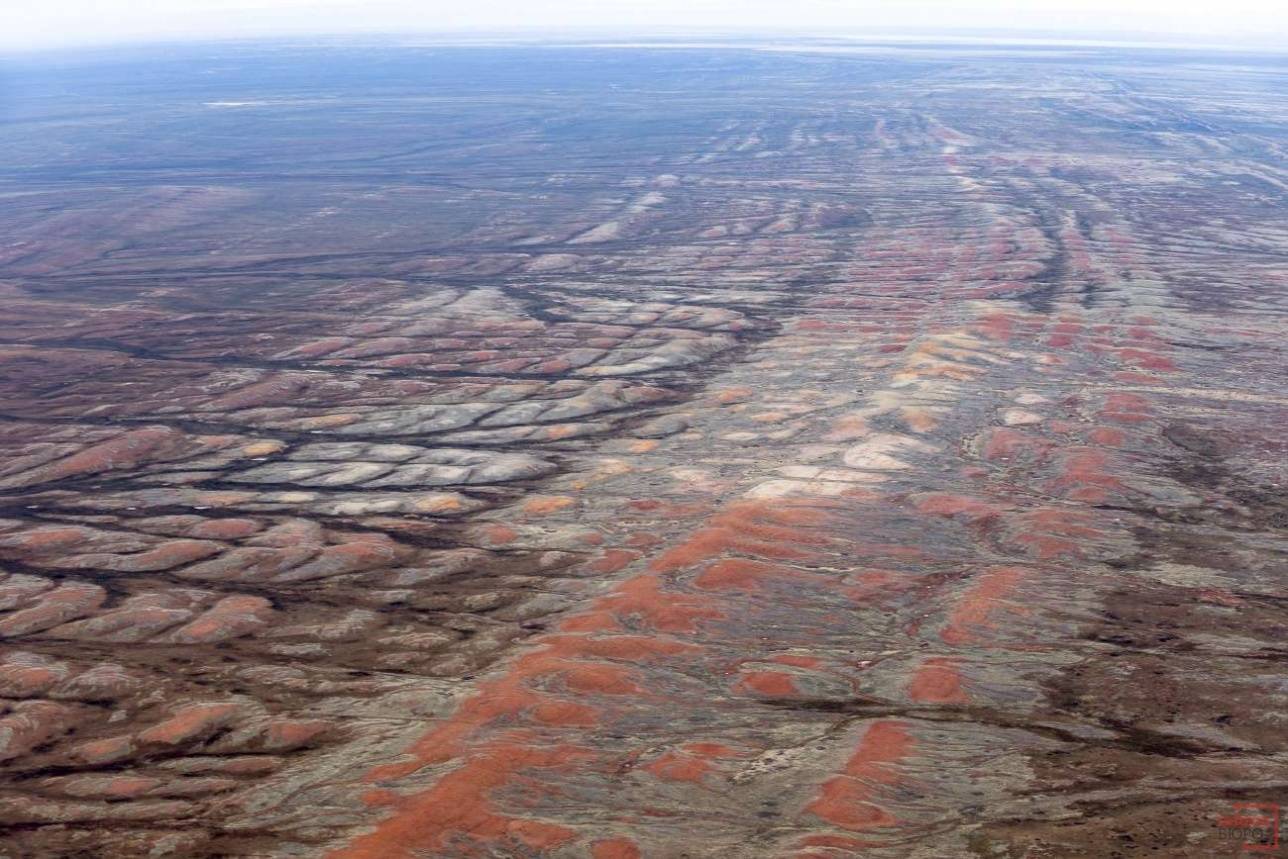 Тектонический разлом в районе озера Тегиз