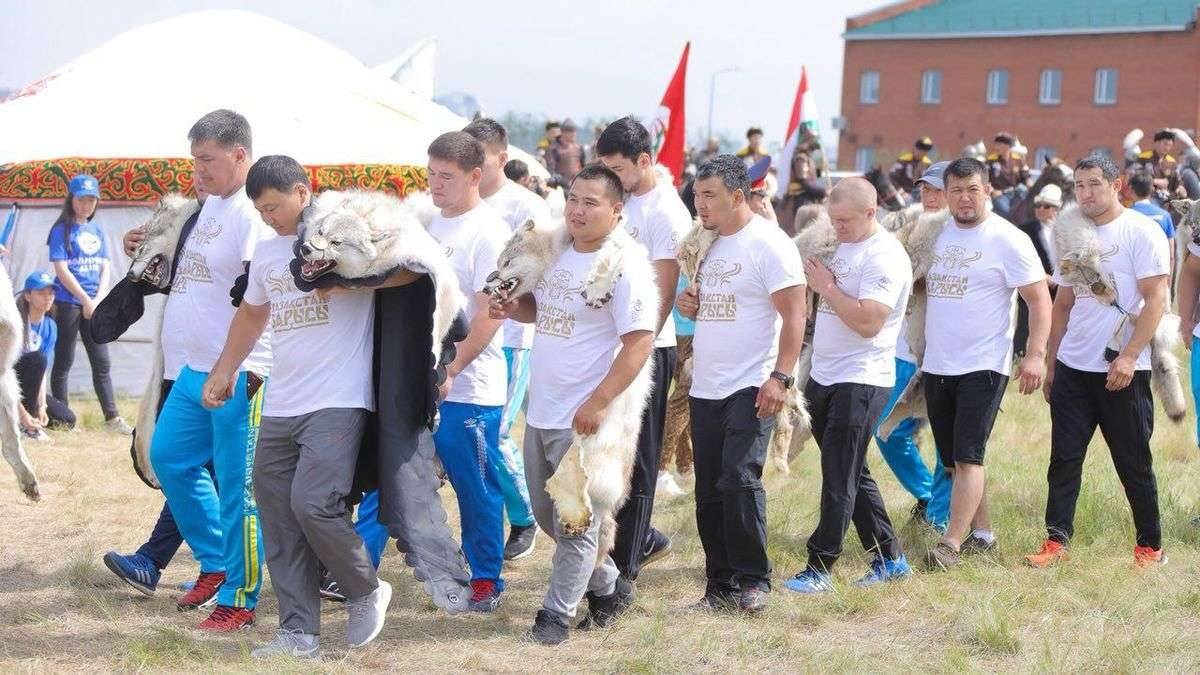 В первый день фестиваля гостям покажут три исторических эпоса